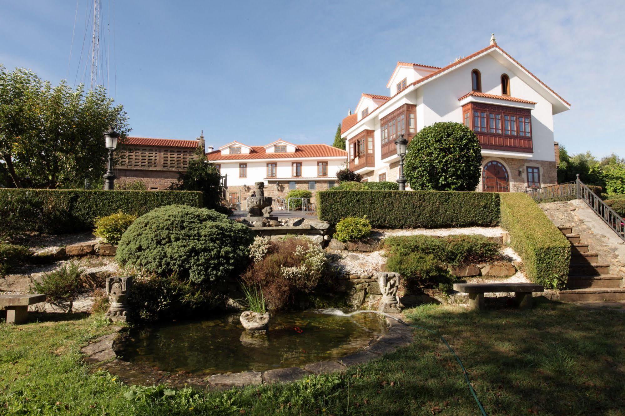 Hotel Mar De Queo Carballo Eksteriør bilde